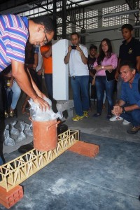 Engenharia- Civil promove -“Concurso- de Pontes -de- Palito de -Picolé”  19