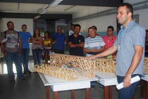 Engenharia- Civil promove -“Concurso- de Pontes -de- Palito de -Picolé”  19