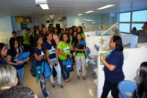 Cesmac- recebe -alunos -do- Pré-Vestibular- SEB -COC -Maceió - 18