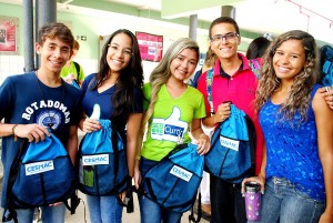 Cesmac- recebe -alunos -do- Pré-Vestibular- SEB -COC -Maceió - 18