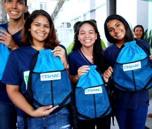 Cesmac- recebe -alunos -do- Pré-Vestibular- SEB -COC -Maceió - 18