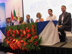 Curso de Sistemas de Informação recebe prêmios no ERBASE 2016 02