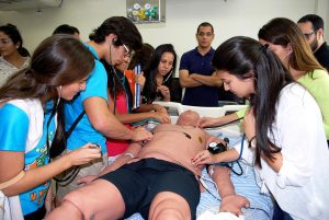 Mais- uma- turma- do- Walder- Cursos- conhece- estrutura- do- Cesmac- 19