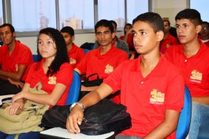 cesmac-recebe-escola-estadual-moreira-e-silva (8)