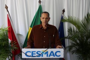 cesmac-inaugura-laboratorio-de-farmacia-e-homenageia-ruy-camara-17