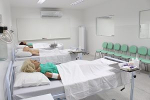 cesmac-inaugura-laboratorio-de-habilidades-para-area-de-saude-25