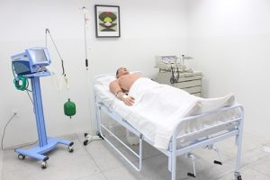 cesmac-inaugura-laboratorio-de-habilidades-para-area-de-saude-25