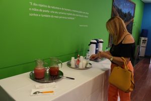 galeria-cesmac-de-arte-acolheu-os-familiares-na-espera-dos-candidatos-1-0-12