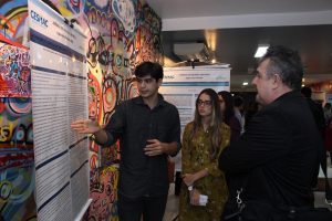 Pesquisadores- do- PSIC -apresentam- estudos- em -formato- de -Banner - Cesmac (8)