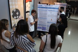 Pesquisadores- do- PSIC -apresentam- estudos- em -formato- de -Banner - Cesmac (8)