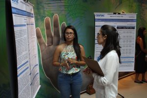 Pesquisadores- do- PSIC -apresentam- estudos- em -formato- de -Banner - Cesmac (8)