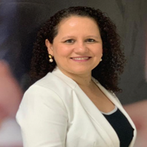 PROFª. ME. PATRÍCIA PAULA SOARES SANTOS OLIVEIRA