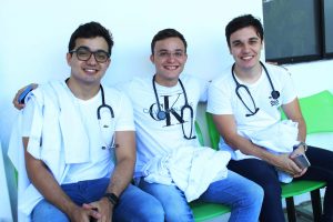 Curso- de- Medicina- realiza- atividades -de -educação- em- saúde- na- Comunidade- Espírita- Nosso -Lar- com- foco- na- prevenção- de- doenças -Cesmac_(59)