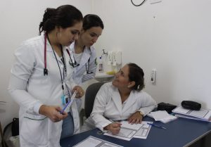 Curso- de- Medicina- realiza- atividades -de -educação- em- saúde- na- Comunidade- Espírita- Nosso -Lar- com- foco- na- prevenção- de- doenças -Cesmac_(59)