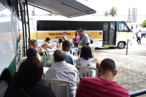 Comunidade- do- entorno- do -CESMAC- recebe- atendimentos- da- Defensoria- Pública- e -TRE AL-Direito (34)