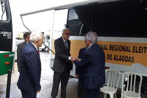 Comunidade- do- entorno- do -CESMAC- recebe- atendimentos- da- Defensoria- Pública- e -TRE AL-Direito (34)