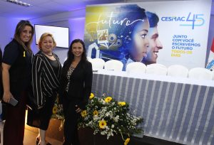 Correios- lança- selo- alusivo- aos- 45- anos- do- CESMAC-Feira_Cultural_CESMAC-na-Rua (67)