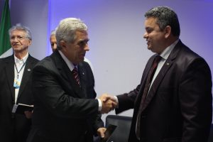 Correios- lança- selo- alusivo- aos- 45- anos- do- CESMAC-Feira_Cultural_CESMAC-na-Rua (67)