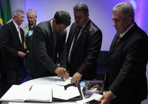 Correios- lança- selo- alusivo- aos- 45- anos- do- CESMAC-Feira_Cultural_CESMAC-na-Rua (67)