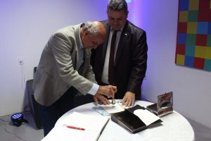 Correios- lança- selo- alusivo- aos- 45- anos- do- CESMAC-Feira_Cultural_CESMAC-na-Rua (67)