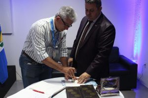 Correios- lança- selo- alusivo- aos- 45- anos- do- CESMAC-Feira_Cultural_CESMAC-na-Rua (67)