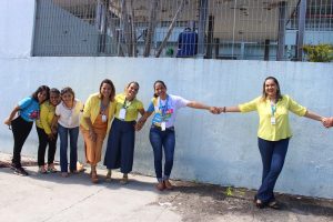 Feira- Cultural- CESMAC- na- Rua- promove- Abraço- Amigo-no -Setembro- Amarelo-(6)