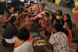 Programação- também- a- noite- com- música- e -apresentações- na- Feira- Cultural- do- CESMAC-(49)