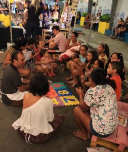 Programação- também- a- noite- com- música- e -apresentações- na- Feira- Cultural- do- CESMAC-(49)