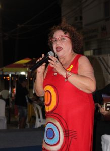 Programação- também- a- noite- com- música- e -apresentações- na- Feira- Cultural- do- CESMAC-(49)