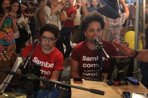 Programação- também- a- noite- com- música- e -apresentações- na- Feira- Cultural- do- CESMAC-(49)