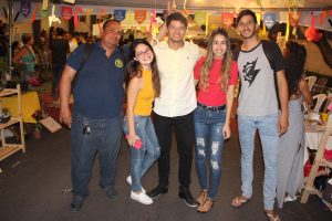 Programação- também- a- noite- com- música- e -apresentações- na- Feira- Cultural- do- CESMAC-(49)