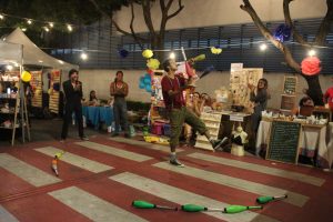 Programação- também- a- noite- com- música- e -apresentações- na- Feira- Cultural- do- CESMAC-(49)