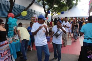 Tarde- de -sexta- na- Feira- Cultural- CESMAC- na- Rua- com- Música- Artesanato- e -muito -mais -(88)