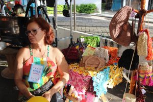 Tarde- de -sexta- na- Feira- Cultural- CESMAC- na- Rua- com- Música- Artesanato- e -muito -mais -(88)