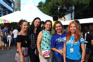 Tarde- de -sexta- na- Feira- Cultural- CESMAC- na- Rua- com- Música- Artesanato- e -muito -mais -(88)