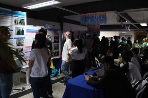 Tarde- de -sexta- na- Feira- Cultural- CESMAC- na- Rua- com- Música- Artesanato- e -muito -mais -(88)