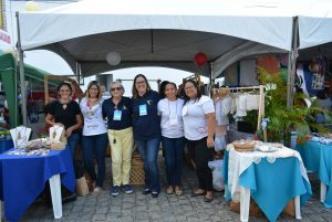 Tarde- de -sexta- na- Feira- Cultural- CESMAC- na- Rua- com- Música- Artesanato- e -muito -mais -(88)