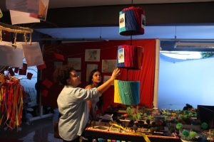 Tarde- de -sexta- na- Feira- Cultural- CESMAC- na- Rua- com- Música- Artesanato- e -muito -mais -(88)