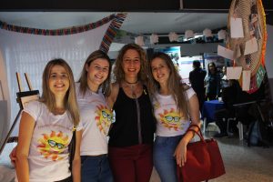 Tarde- de -sexta- na- Feira- Cultural- CESMAC- na- Rua- com- Música- Artesanato- e -muito -mais -(88)