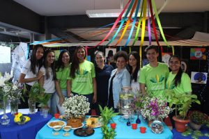 Tarde- de -sexta- na- Feira- Cultural- CESMAC- na- Rua- com- Música- Artesanato- e -muito -mais -(88)