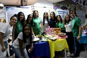 Tarde- de -sexta- na- Feira- Cultural- CESMAC- na- Rua- com- Música- Artesanato- e -muito -mais -(88)