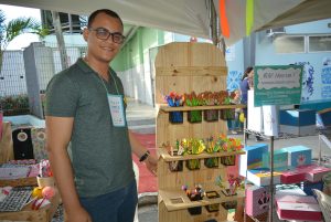 Tarde- de -sexta- na- Feira- Cultural- CESMAC- na- Rua- com- Música- Artesanato- e -muito -mais -(88)