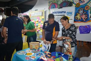 Tarde- de -sexta- na- Feira- Cultural- CESMAC- na- Rua- com- Música- Artesanato- e -muito -mais -(88)