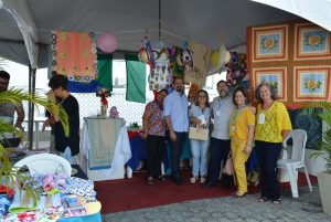 Tarde- de -sexta- na- Feira- Cultural- CESMAC- na- Rua- com- Música- Artesanato- e -muito -mais -(88)