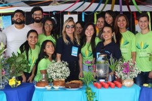 Tarde- de -sexta- na- Feira- Cultural- CESMAC- na- Rua- com- Música- Artesanato- e -muito -mais -(88)