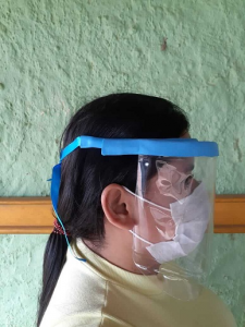 Protetor-Facial-com-Visor-Covid-19-Cesmac-Enfermagem-Medicina (2)