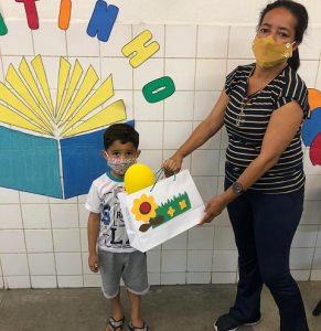 CESMAC- entrega- cestas- básicas- e- brinquedos- para- crianças -do -Projeto- Crescer-(14)