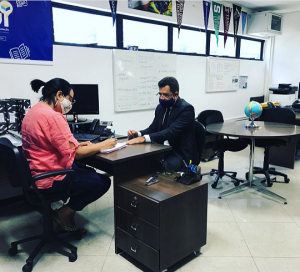 Curso de Direito reforça internacionalização em reunião com gestora do NUI