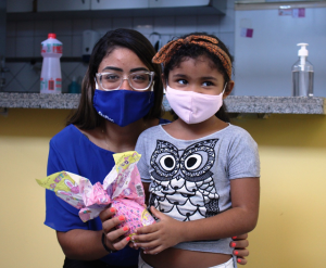 Ação- Institucional- do- Cesmac- celebra- Páscoa- das- Crianças- do- Projeto -Crescer-(26)