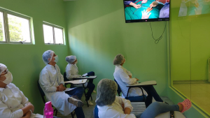 Medicina -Veterinária -realiza- primeira- cirurgia -acompanhada -pelo- observatório- de- Práticas -Cirúrgicas-(9)